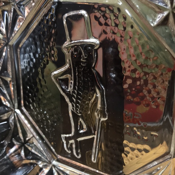 Mr Peanut Clear Glass Shallow Nut Snack Dish Character Silhouette Cut Glass Look - Picture 4 of 13